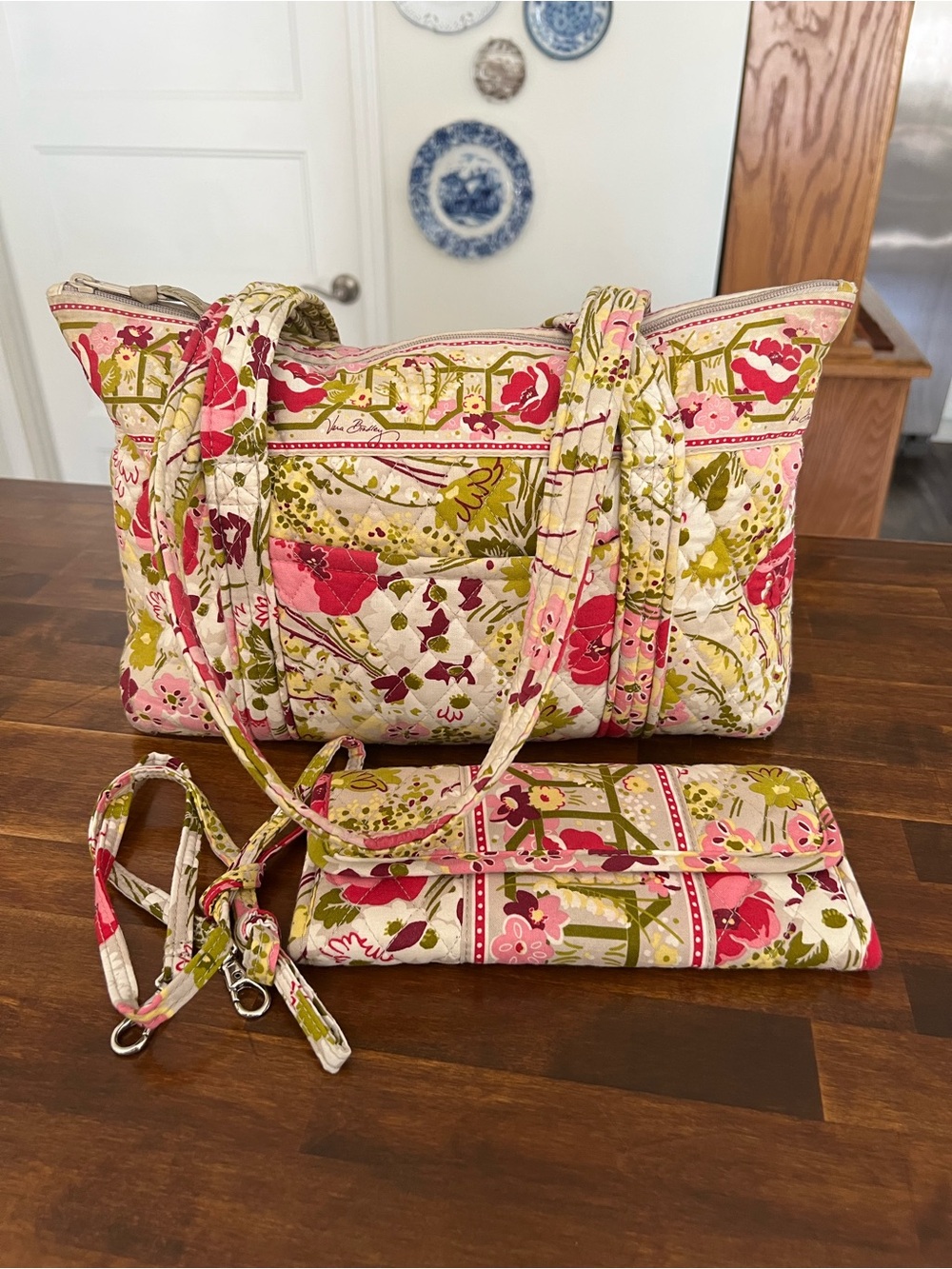 Vera Bradley Make Me Blush Betsy Bag & Wallet